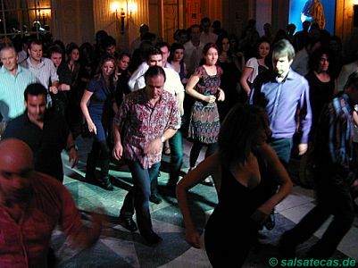 Salsa in der Redoute in Bonn