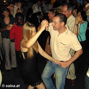 Salsa in Koblenz: Salsaboot