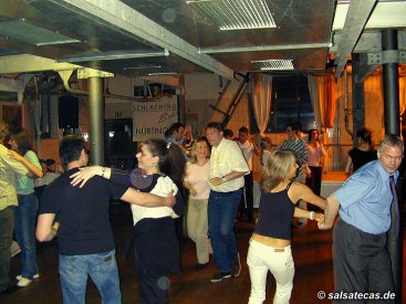 Salsa in Nrtingen bei Stuttgart: Schlachthofbru