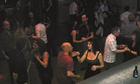 Salsa im Plan B, W�rzburg