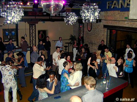 Salsa im Plan B, W�rzburg