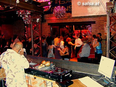 Salsa im Plan B, W�rzburg