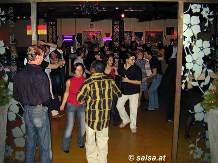 Salsa im Plan B, W�rzburg